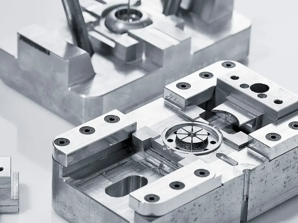 Molds & Tooling