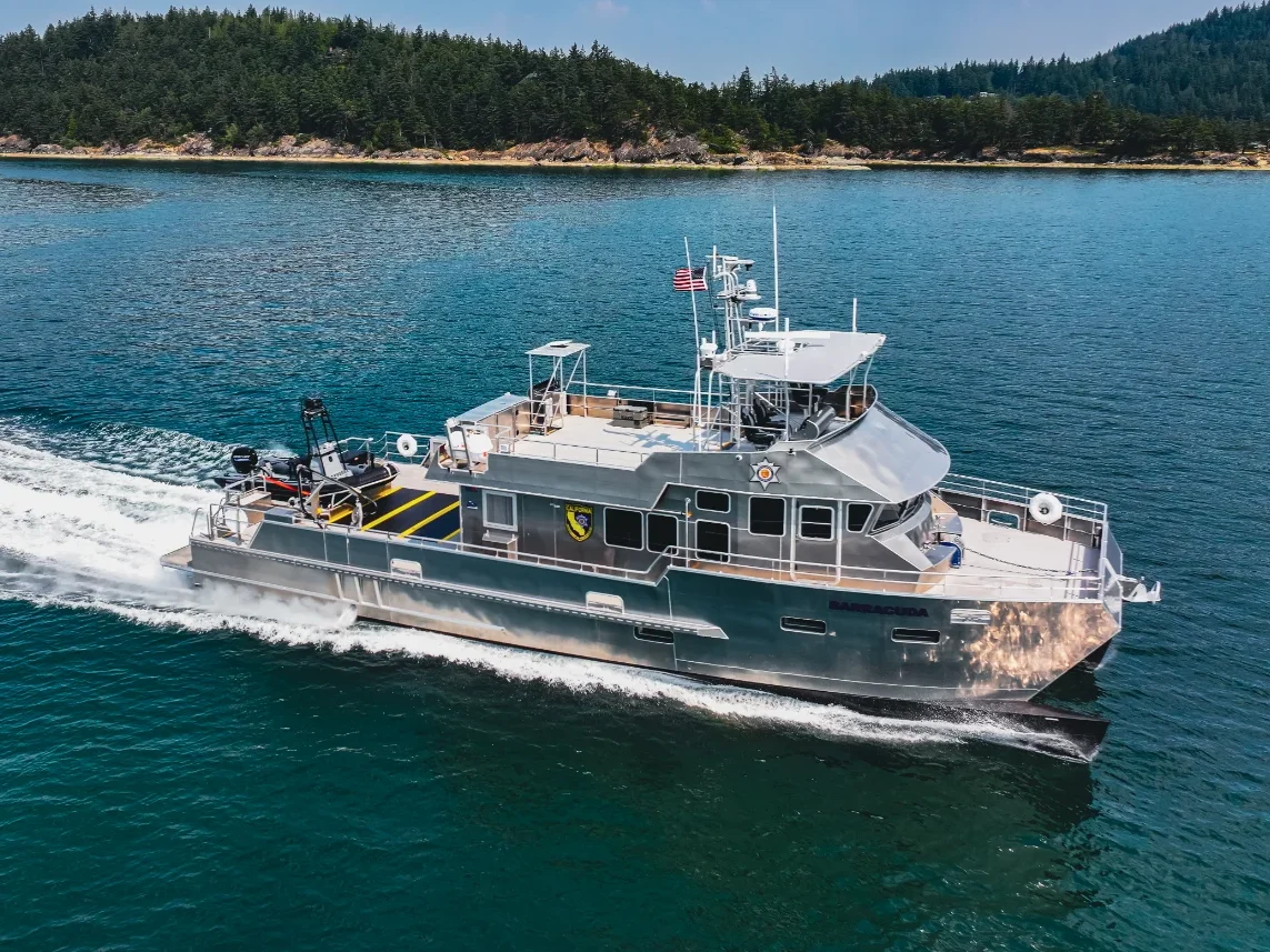 Yachts & Leisure Boats